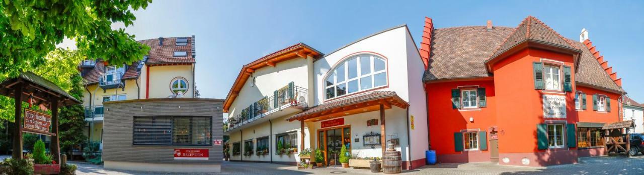 Hotel-Restaurant Zum Ochsen Schallstadt Exterior photo